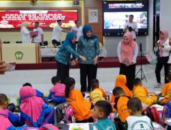 Meriahkan HUT Sulsel, Ratusan Anak di Gowa Ikut Gerakan Gemar Makan Telur dan Lomba Mewarnai