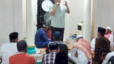 Safari Ramadan di Barrang Caddi, Camat Sangkarrang Tekankan Pentingnya Kebersamaan dan Solidaritas