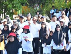 Jalan Sehat Meriahkan Hari Jadi Sulsel, Pj Bupati Sinjai Berbaur Bersama Ribuan Warga