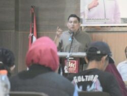 Imam Musakkar Edukasi Warga Pentingnya Bayar Retribusi Sampah