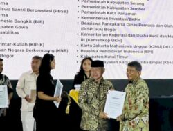 Pemkab Gowa Raih Penghargaan Mitra Beasiswa dari UI