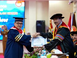 Sekprov Sulsel Jufri Rahman Raih Gelar Doktor dengan Predikat Cum Laude di IPDN