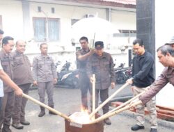 Kejari Wajo Musnahkan Barang Bukti Puluhan Kasus, Ada 30 Gram Narkoba