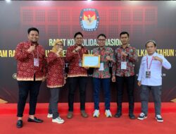 KPU Gowa Raih Penghargaan Indeks Partisipasi Pemilu 2024 dengan Nilai Tertinggi