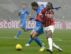 Reijnders 2 Gol, AC Milan Sikat Empoli 3-0 