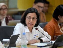 APBN 2025 Defisit Rp600 T, Sri Mulyani Minta Kementerian tidak Boros