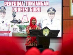 TPG Mulai Disalurkan, Bupati Gowa Minta Guru Tingkatkan Kinerja