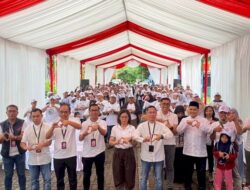 Mudik Hepi 2025, Telkomsel Berangkatkan 200 Pelanggan di Makassar Menuju ke Surabaya