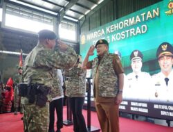 Wali Kota Makassar Dikukuhkan sebagai Warga Kehormatan Divisi Infanteri 3 Kostrad