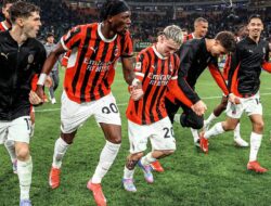 Hajar Inter 3-0, AC Milan Melaju ke Final Piala Italia