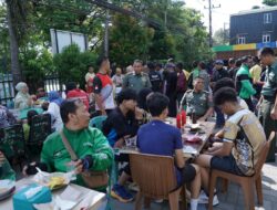 Denmadam XIV/Hsn Gratiskan Ratusan Porsi Makanan, Kolonel Wahyudi: Tingkatkan Ekonomi dan Bantu Masyarakat