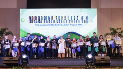 Berkontribusi pada Program JKN, Wawalkot Aliyah Beri Award 14 Badan Usaha