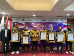 SMSI Beri Anugerah Sahabat Pers dan Pin Emas kepada Puluhan Tokoh Nasional