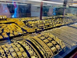 Harga Emas Berkilau Hari ini, Naik Jadi Rp1.919.000 per Gram