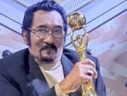 Penyanyi Senior Hamdan ATT Meninggal Dunia