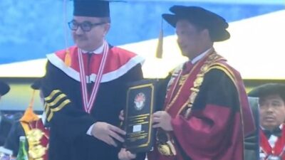 Sekda Sulsel Jufri Rahman Jadi Lulusan Terbaik S3 Ilmu Pemerintahan IPDN, Raih Predikat Cumlaude