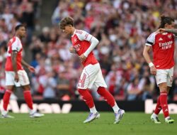 Arsenal Puncaki Liga Inggris, Chelsea dan Tottenham Bikin Kejutan