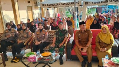 Polres Pelabuhan Makassar Gelar Baksos di Barrang Lompo, Camat Sangkarrang: Terima Kasih, Ini Sangat Membantu Warga