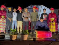 Camat Sangkarrang Apresiasi Pagelaran Seni Budaya di Pulau Kodingareng