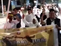 Dilepas Wali Kota, Kecamatan Sangkarrang Ikut Ramaikan Pawai Obor Sambut Tahun Baru Hijriah