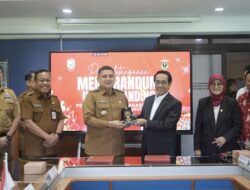 Bangun Pulau, Pemkot Makassar Gandeng Unhas