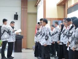 Hadiri Pengukuhan Pengurus PGRI, Wali Kota Makassar Singgung Gaji Guru