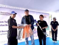 Bank Mandiri Region Sulawesi-Maluku Gelar “Aksi Bersih Mandiri” di Lima Titik