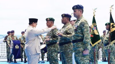 Pangdivif 3 Kostrad Terima Tanda Kehormatan Bintang Yudha Dharma Pratama dari Presiden Prabowo