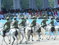 Defile Ratusan Ribu Personel dan Aksi Tempur TNI Warnai Peringatan HUT ke-80 TNI