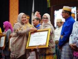 HUT ke-356 Sulsel, Gowa Terima Penghargaan Kategori Kabupaten dengan Prevalensi Stunting Terendah