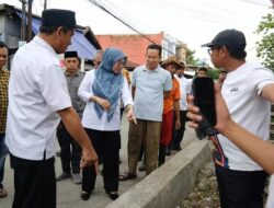 Respon Keluhan Warga, Bupati Gowa Turun Langsung Tinjau Drainase di Jalan Swadaya
