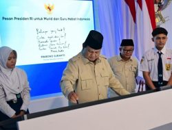 Prabowo Resmi Luncurkan Program Digitalisasi Pembelajaran untuk Indonesia Cerdas