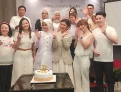 Rayakan Perjalanan 15 Tahun, Proﬁra Clinic Makassar Gelar Live Demo PIFU Tite hingga Promo Spesial