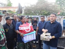 Munafri Turun Langsung ke Lokasi Kebakaran di Tallo, Temui Warga dan Serahkan Bantuan