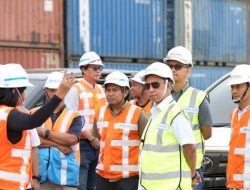 Hadapi Libur Nataru, Direktur Teknik Pelindo Tinjau Kesiapan Sejumlah Pelabuhan di Sulsel