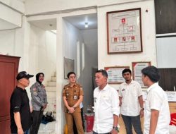 Camat Biringkanaya dan Sekcam Turun Langsung Pantau Pemilihan RT, Pastikan Suasana Kondusif