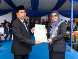 HAB Kemenag Ke-80, Pemkab Gowa Serahkan Sertifikat Hibah Pembangunan Kantor Haji dan Umrah