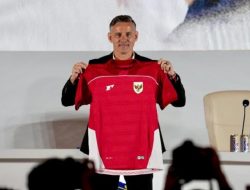 Resmi Jadi Pelatih Timnas, John Herdman: Kesempatan Membawa Prestasi Sepak Bola Indonesia ke Panggung Dunia