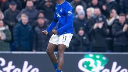 Liga Inggris: Everton vs Leeds United Berakhir Tanpa Pemenang