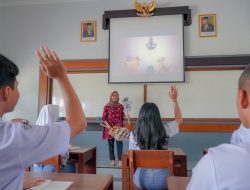 Tahun 2026, Kemendikdasmen Siapkan Rp 14 T untuk Kesejahteraan Guru Non-ASN