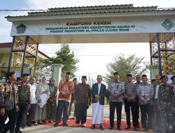 Menag Resmikan Kampung Kemandirian Pesantren di Bone, Ini Manfaatnya