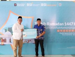 Tarhib Ramadan, BSI Makassar Serahkan Bantuan di Masjid Agung Syekh Yusuf Gowa