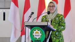 Terpilih Ketua DMI Gowa, Husniah Talenrang Dorong Penguatan Peran Masjid