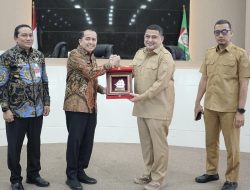 Kunjungi Balaikota Makassar, Dirjen Kemendagri: Pengelolaan Anggaran Itu Sangat Penting