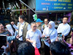 Menko Pangan Tinjau Pasar Pa’baeng-baeng, Pastikan Harga Pangan Stabil Jelang Ramadan