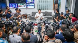 Seskab Teddy Bantah MBG Kurangi Program dan Anggaran Pendidikan, bahkan Ditambah