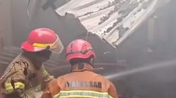 8 Rumah di Jalan Sangir Makassar Terbakar, Damkarmat Terjunkan 17 Armada