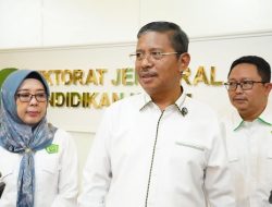 BOS Madrasah dan BOP RA Rp4,5 Triliun Mulai Cair, Bisa untuk Bayar Honor Guru Non ASN