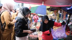 Jaga Stabilitas Harga Bapok Jelang Idulfitri, Bupati Gowa Turun Langsung Lakukan Pemantauan di 2 Pasar