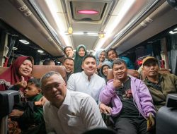 Pantau Arus Balik Lebaran Bareng Menhub, Seskab Teddy: Alhamdulillah Lancar